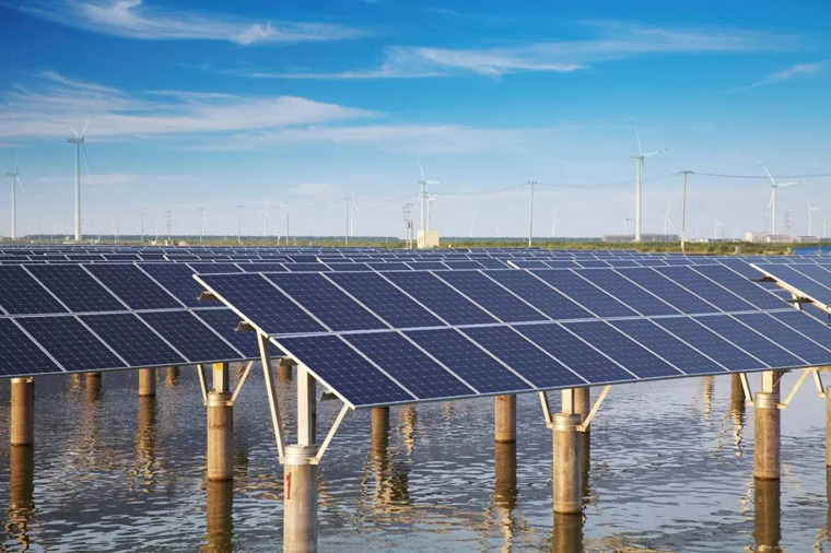 哪些水面可進行光伏建設(shè),水面開發(fā)光伏電站手續(xù)怎么辦