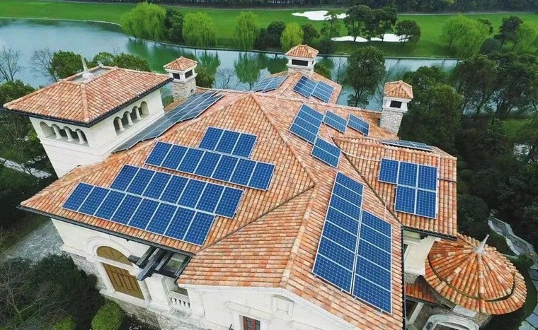 瓦房頂安裝光伏也要注意防水問題？